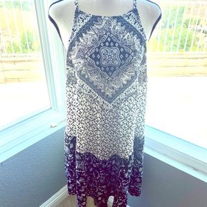 NWOT Boho Shift Dress-Size M